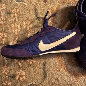 Size 6 Nike Retro Sneakers